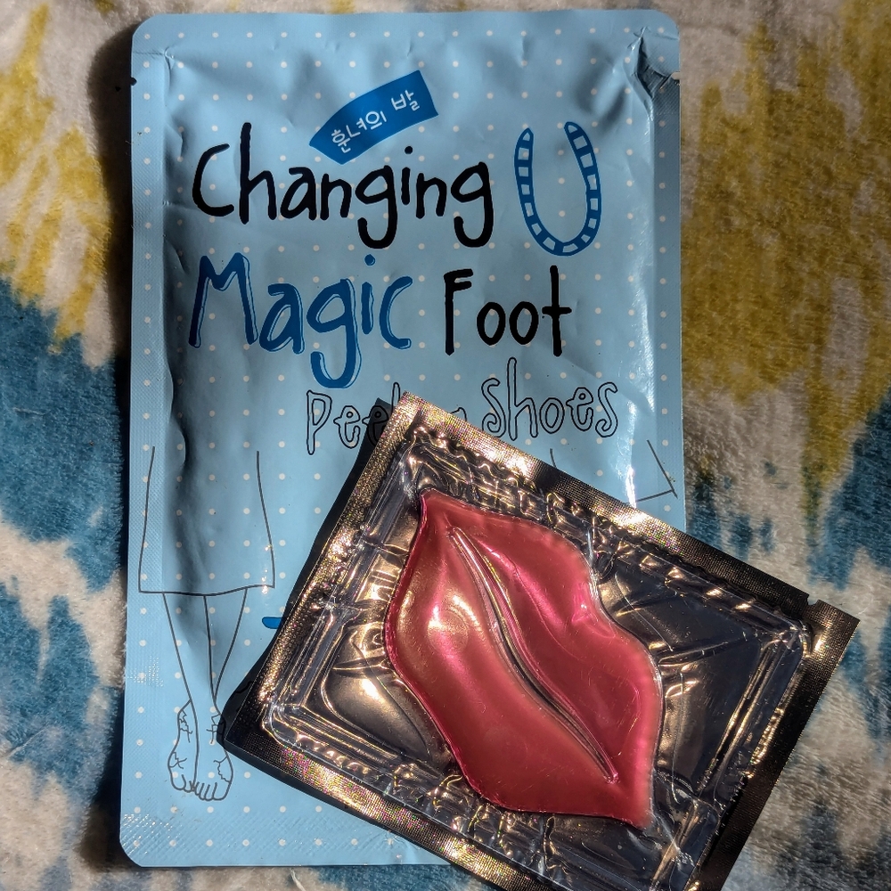 🧖🏼‍♀️ Bundle of One Foot Mask + Lip Mask